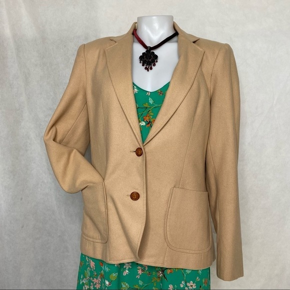 Kenneth Greene Jackets & Blazers - Kenneth Greene Vintage Blazer Button Up